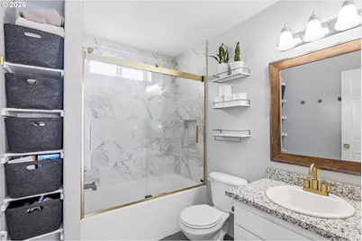 2808 NW Kennedy Ct, Portland, OR 97229 - Photo 14