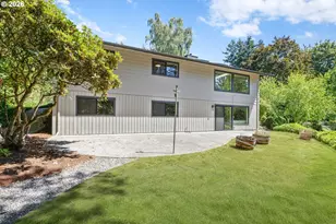8560 SW Gayle Ln, Portland, OR 97225 - Photo 18