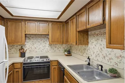 7006 NE 43rd St #C, Vancouver, WA 98661 - Photo 6