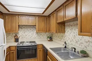 7006 NE 43rd St, Vancouver, WA 98661 - Photo 6