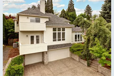 6770 SW Amber Ln, Portland, OR 97225 - Photo 2