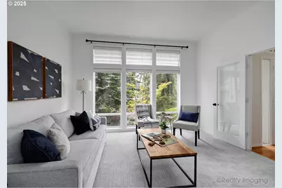 6770 SW Amber Ln, Portland, OR 97225 - Photo 4