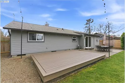 13295 SW Pearl St, Beaverton, OR 97005 - Photo 32