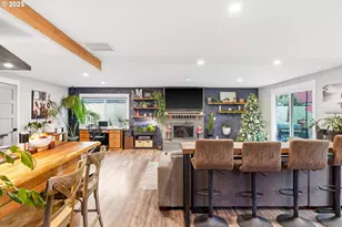 748 SW Willowbrook Ave, Gresham, OR 97080 - Photo 6