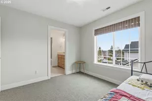 1402 Begonia Ave, Forest Grove, OR 97116 - Photo 38