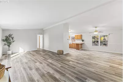 20191 Highway 42, Myrtle Point, OR 97458 - Photo 4