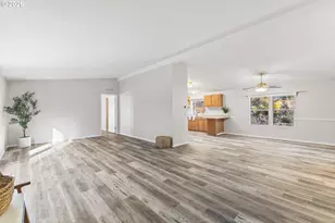 20191 Hwy 42, Myrtle Point, OR 97458 - Photo 4