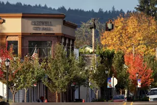 700 N Mill St, Creswell, OR 97426 - Photo 18