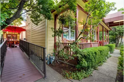 729 NE 3rd St, McMinnville, OR 97128 - Photo 16