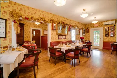 729 NE 3rd St, McMinnville, OR 97128 - Photo 10