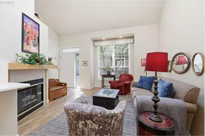 9008 NE 54th St #D12, Vancouver, WA 98662 - Photo 4