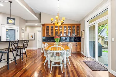 610 NW Reed Ln, Dallas, OR 97338 - Photo 10