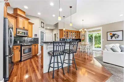 610 NW Reed Ln, Dallas, OR 97338 - Photo 8