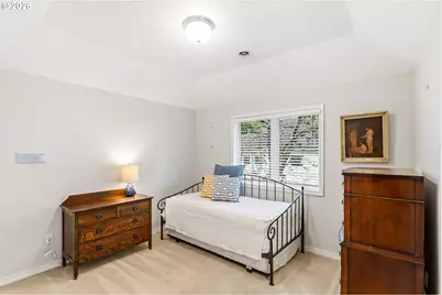 2484 Marylshire Ln, Lake Oswego, OR 97034 - Photo 18