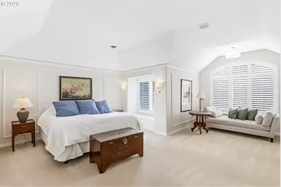 2484 Marylshire Ln, Lake Oswego, OR 97034 - Photo 22