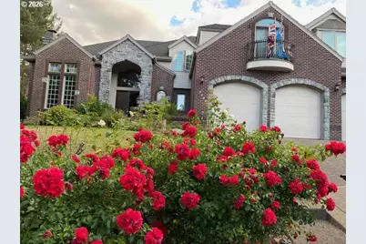 2484 Marylshire Ln, Lake Oswego, OR 97034 - Photo 32