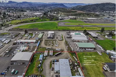 1880 NE Stephens St, Roseburg, OR 97470 - Photo 38