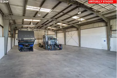 1880 NE Stephens St, Roseburg, OR 97470 - Photo 2