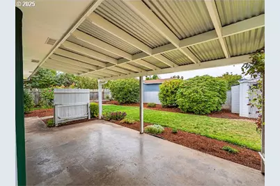 3138 Columbine St, Eugene, OR 97404 - Photo 16