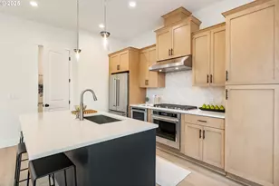 15701 NW Holman Wy, Portland, OR 97229 - Photo 12