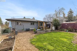 6352 Caufield St, West Linn, OR 97068 - Photo 36