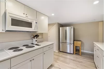 6352 Caufield St, West Linn, OR 97068 - Photo 28