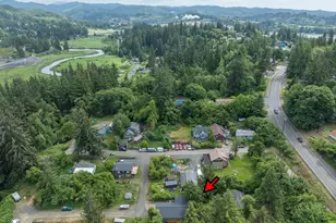 654 NE 8th Pl, Toledo, OR 97391 - Photo 36