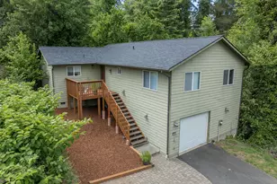 654 NE 8th Pl, Toledo, OR 97391 - Photo 30