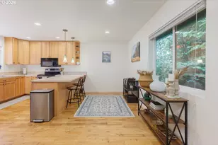 654 NE 8th Pl, Toledo, OR 97391 - Photo 14