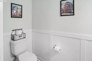 230 Maritime Ln, Astoria, OR 97103 - Photo 10