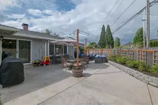 2261 Fulton Pl SE, Albany, OR 97322 - Photo 36