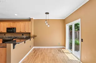 6546 NE Forest Ln, Hillsboro, OR 97124 - Photo 12