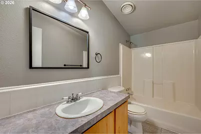 28302 NE 91st Ave, Battle Ground, WA 98604 - Photo 18