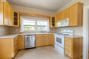 3123 SE 31st Ave, Portland, OR 97202 - Photo 8