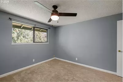 4441 Fox Hollow Rd #7, Eugene, OR 97405 - Photo 22