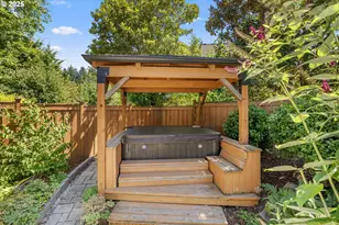 14709 SW Scarlett Dr, Tigard, OR 97224 - Photo 36