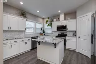 4889 Whitewater St, Salem, OR 97305 - Photo 14