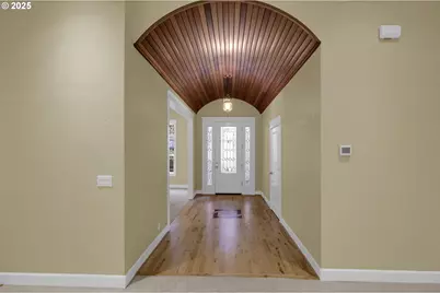 3085 Summit Sky Blvd, Eugene, OR 97405 - Photo 6