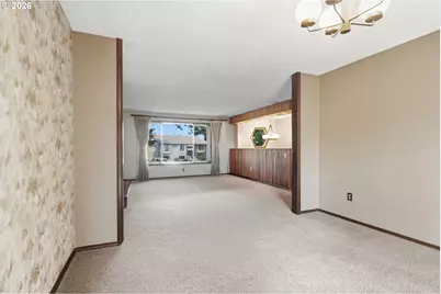 2018 SE Beaver Creek Ln, Troutdale, OR 97060 - Photo 14