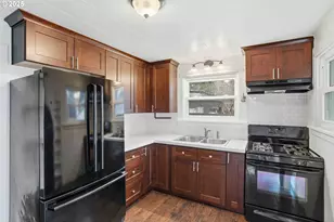 820 Barclay Hills Dr, Oregon City, OR 97045 - Photo 12