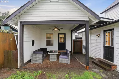 820 Barclay Hills Dr, Oregon City, OR 97045 - Photo 28