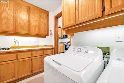 3959 Eddystone Pl, Eugene, OR 97404 - Photo 28