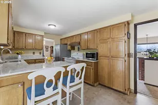 2095 NW 3rd St, Gresham, OR 97030 - Photo 14