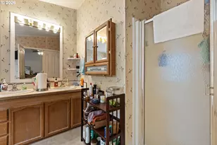 600 Donruss Dr, Roseburg, OR 97471 - Photo 24