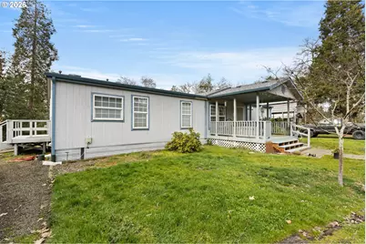 600 Donruss Dr, Roseburg, OR 97471 - Photo 4