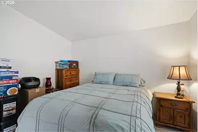 600 Donruss Dr, Roseburg, OR 97471 - Photo 28