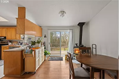 600 Donruss Dr, Roseburg, OR 97471 - Photo 8