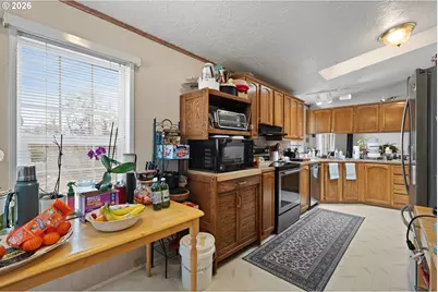 600 Donruss Dr, Roseburg, OR 97471 - Photo 18