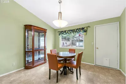 2592 Cubit St, Eugene, OR 97402 - Photo 8