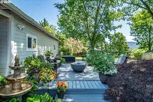 421 NW Cary St, Winston, OR 97496 - Photo 32